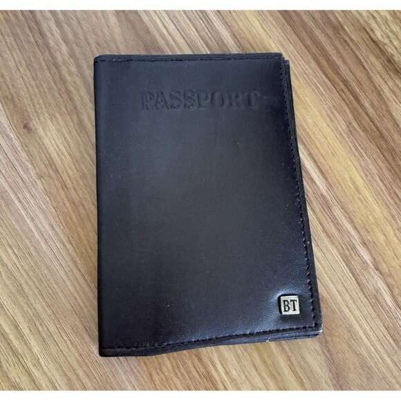 Bijoux Terner Genuine Leather Black Passport Holder - Picture 8 of 8